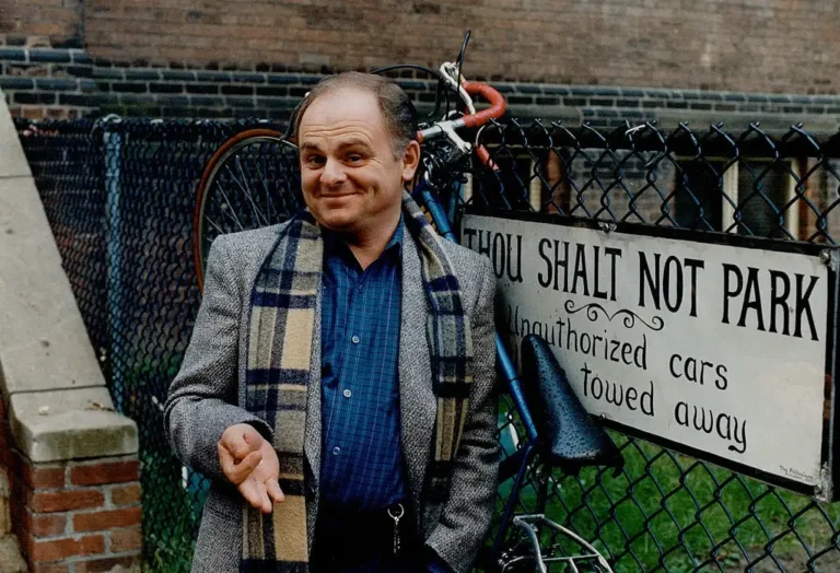 Gary Burghoff Net Worth