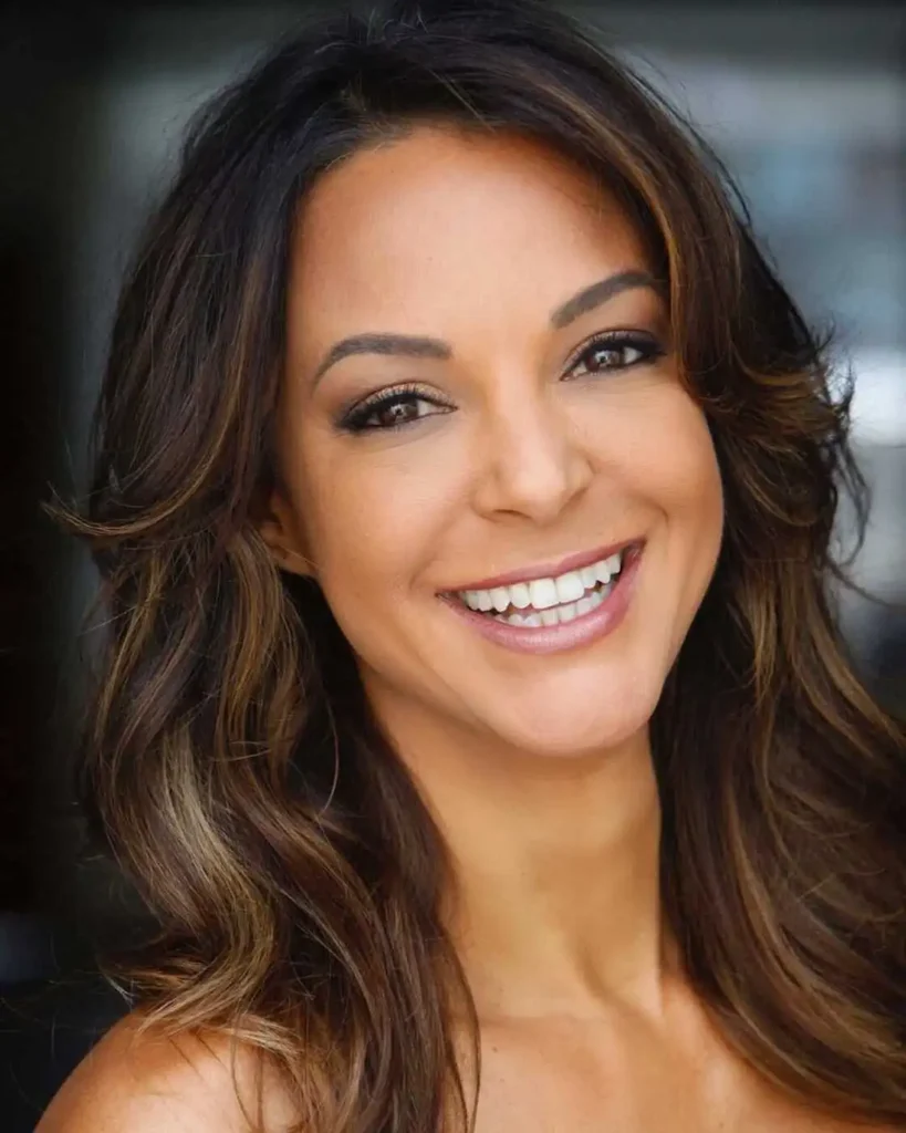 Eva LaRue Net Worth
