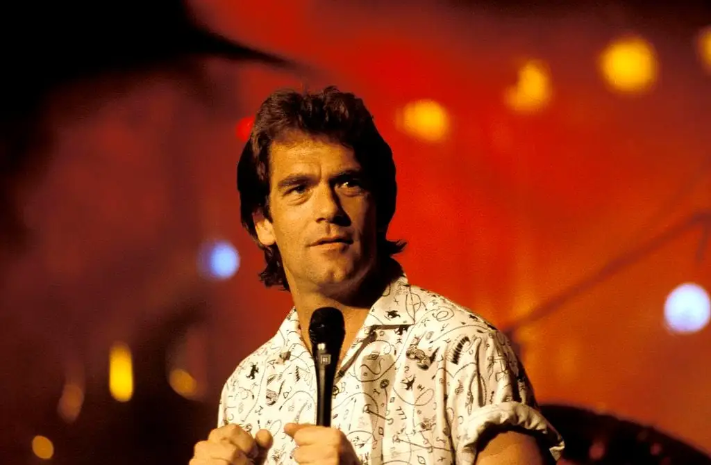 Huey Lewis Net Worth